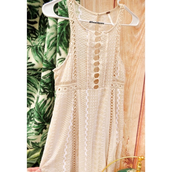 Free people bohemian lace mini dress with pockets 🍃 - Picture 4 of 7